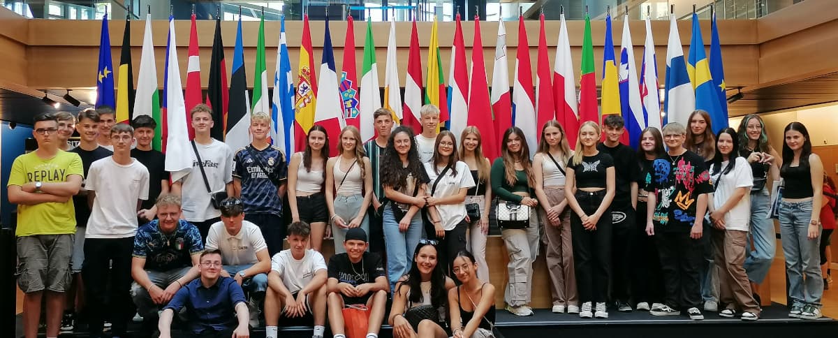 Gruppenbild im Europaparlament
