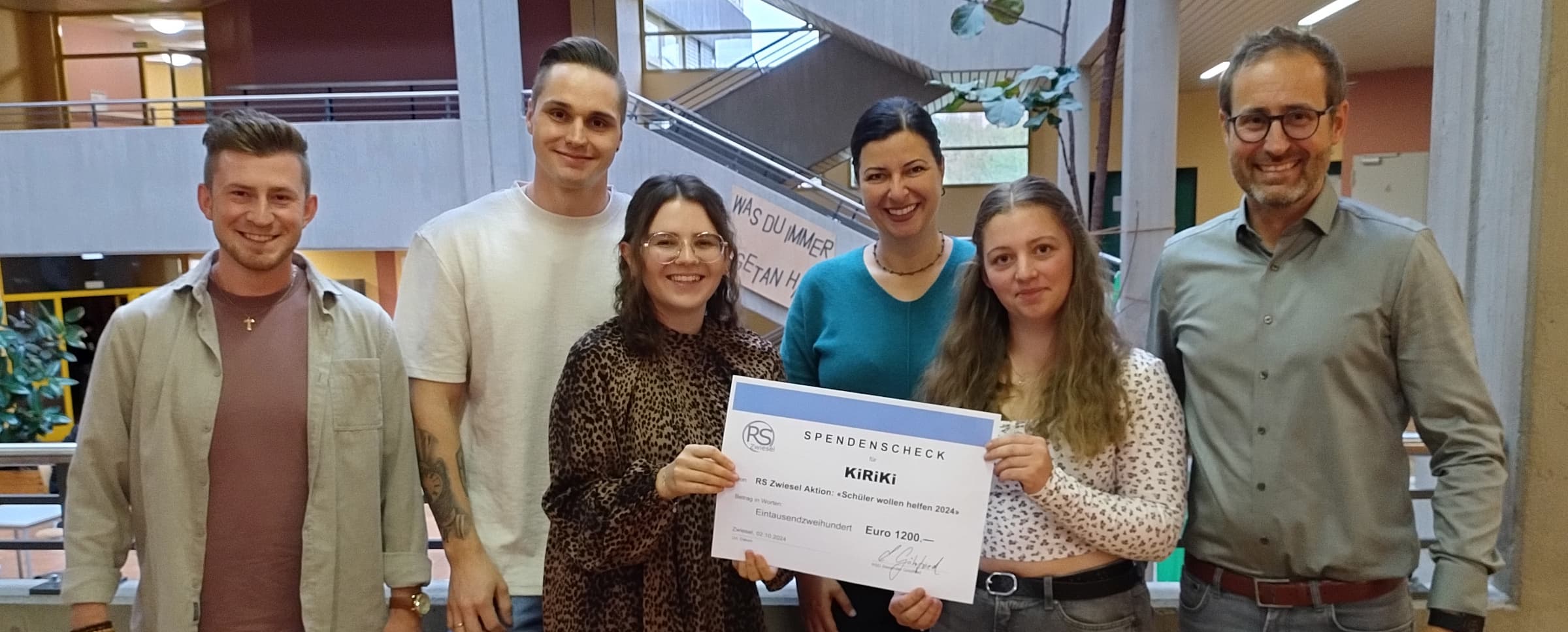 Übergabe der Spenden