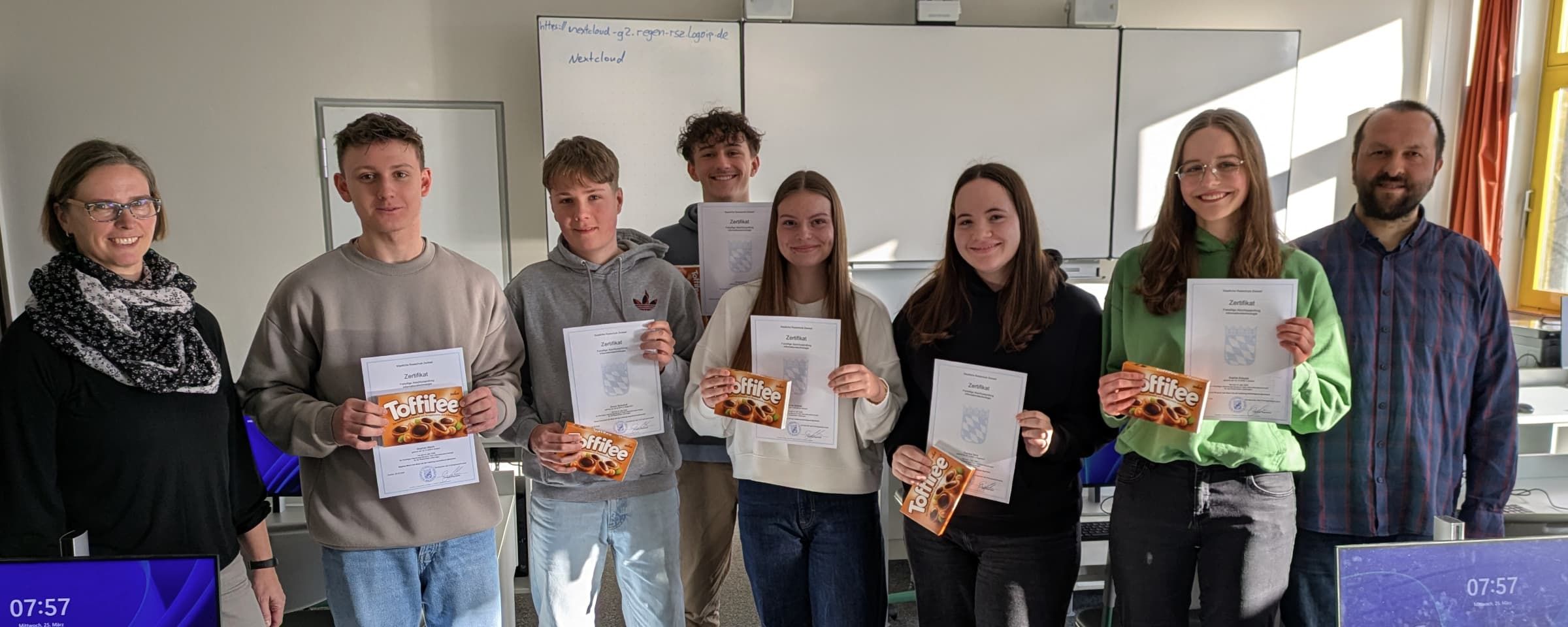 Erfolg im Fach Informationstechnologie: Zehntklässler der Realschule Zwiesel meistern IT-Abschlussprüfung